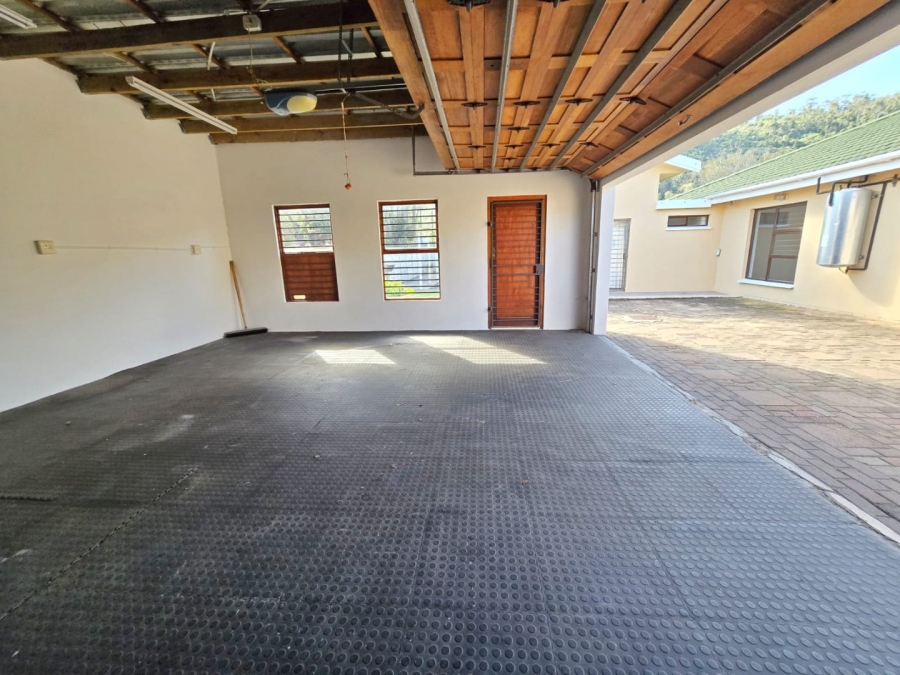 4 Bedroom Property for Sale in The Village Western Cape